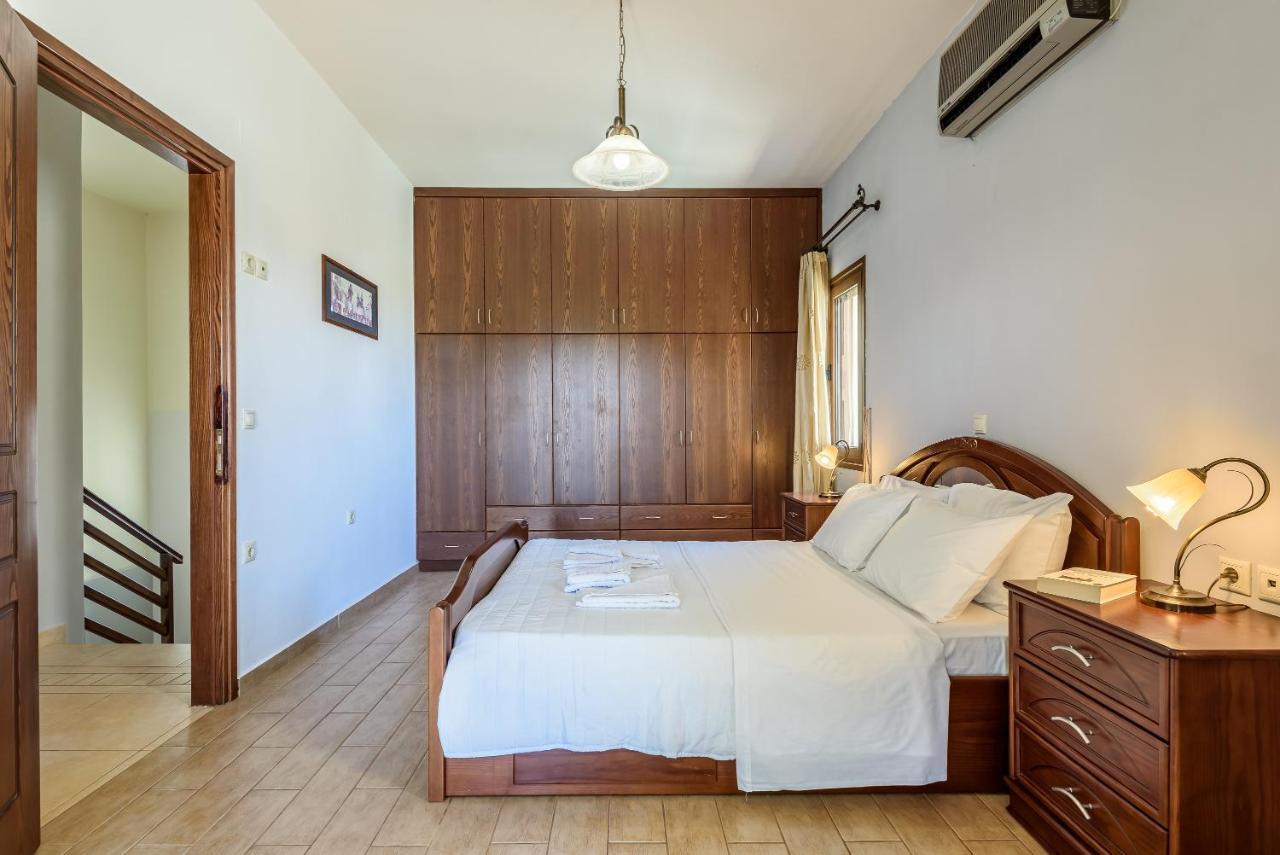Eleni'S Villa 'Top Destination' Kíssamos Екстериор снимка